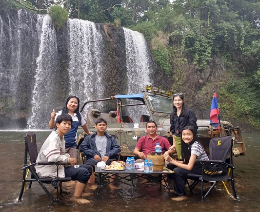 Travel service in Laos